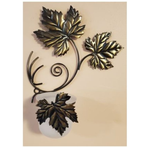 PartyLite Brass Metallic Grape Leaf Wall Sconces